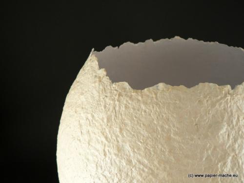 The cream bowl, the paper mache. Dimensions: the height - 25 cm, the diameter - 24 cm. 