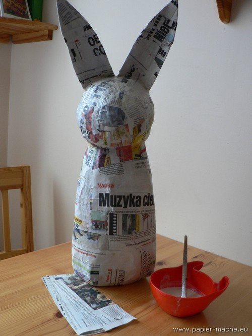 Papier mache Easter Bunny 02