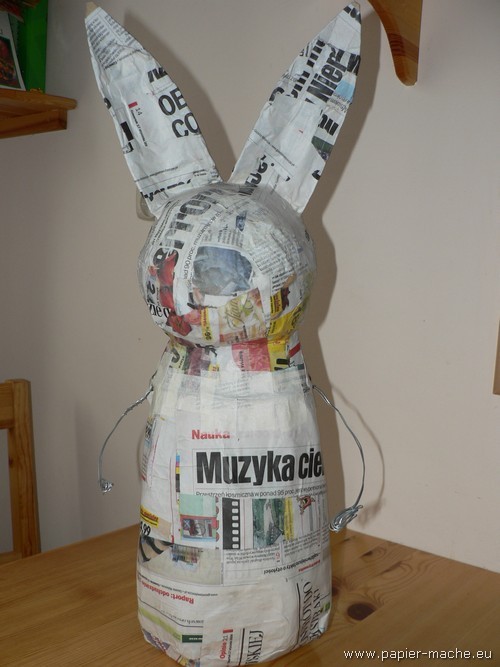 Papier mache Easter Bunny 03