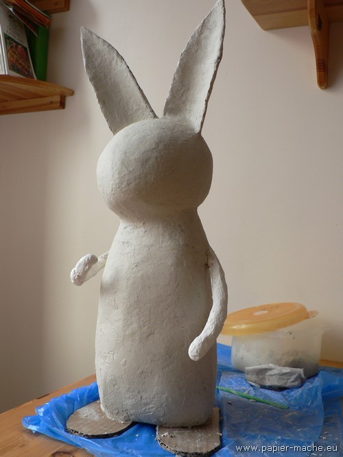 Papier mache Easter Bunny 04