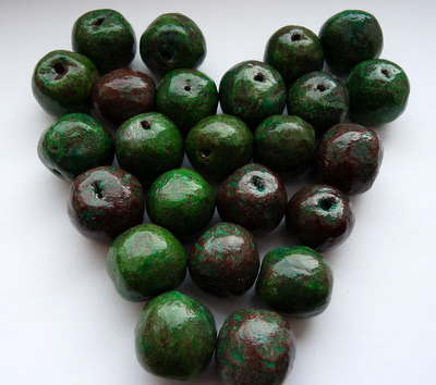 Paper mache beads